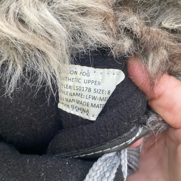 London Fog Melton Snow Boots - Picture 10 of 13